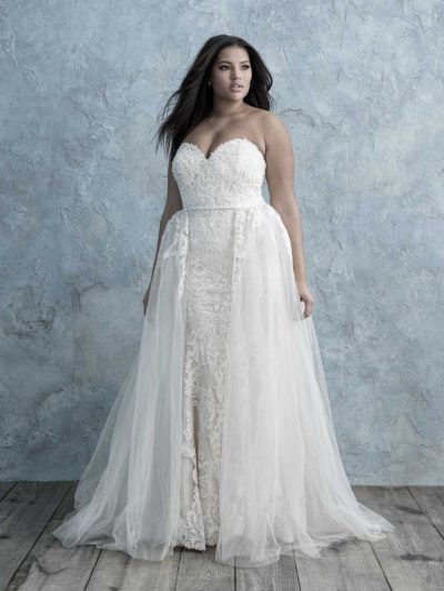 Plus Size Bride on Stairs