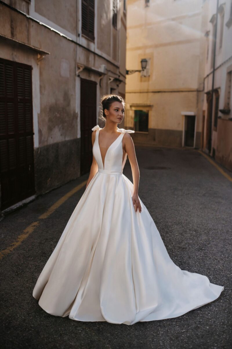Pearl's Place | Wedding Dresses, Bridal Gowns & Formal Wear